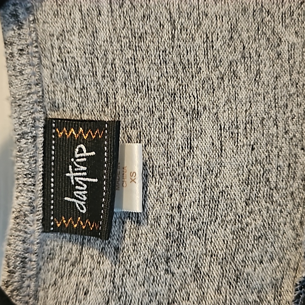 Cardigan - Picture 2 of 4